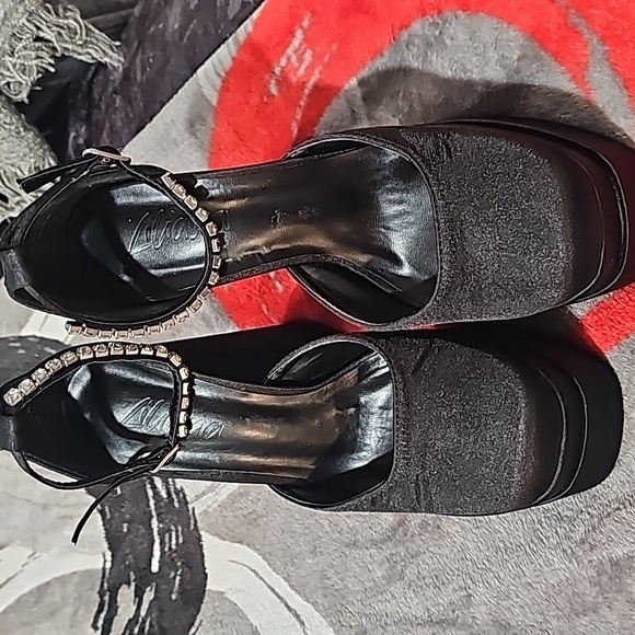 Black Ankle Strap Embellished Double Platform High Heels - Picture 8 of 10